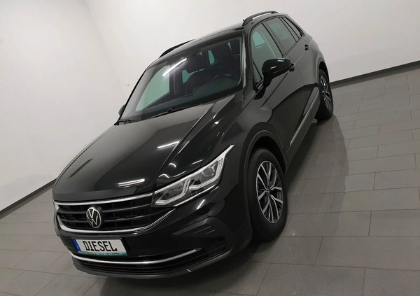 Volkswagen Tiguan cena 134999 przebieg: 141000, rok produkcji 2021 z Głuszyca małe 781